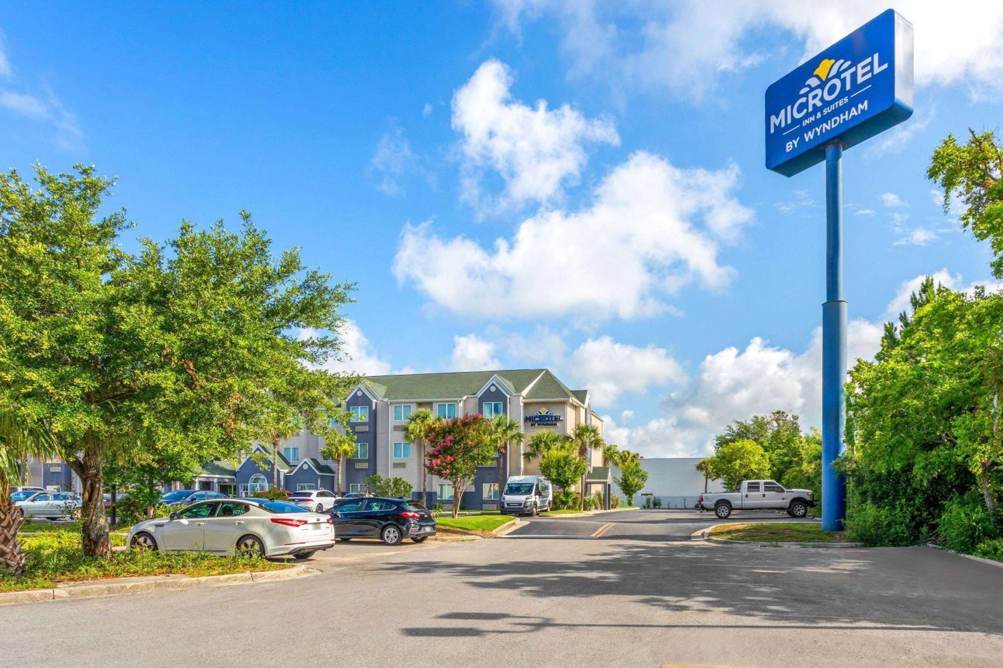 Microtel Inn & Suites By Wyndham Panama City Ngoại thất bức ảnh